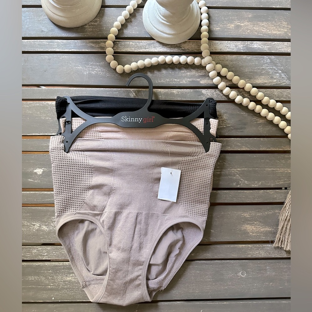 SKINNY GIRL UNDERWEAR
